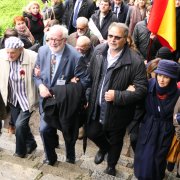 Willi Mernyi und andere hochrangige Vertreter der internationalen Lagergemeinschaften. © MKÖ/Ulrike Springer